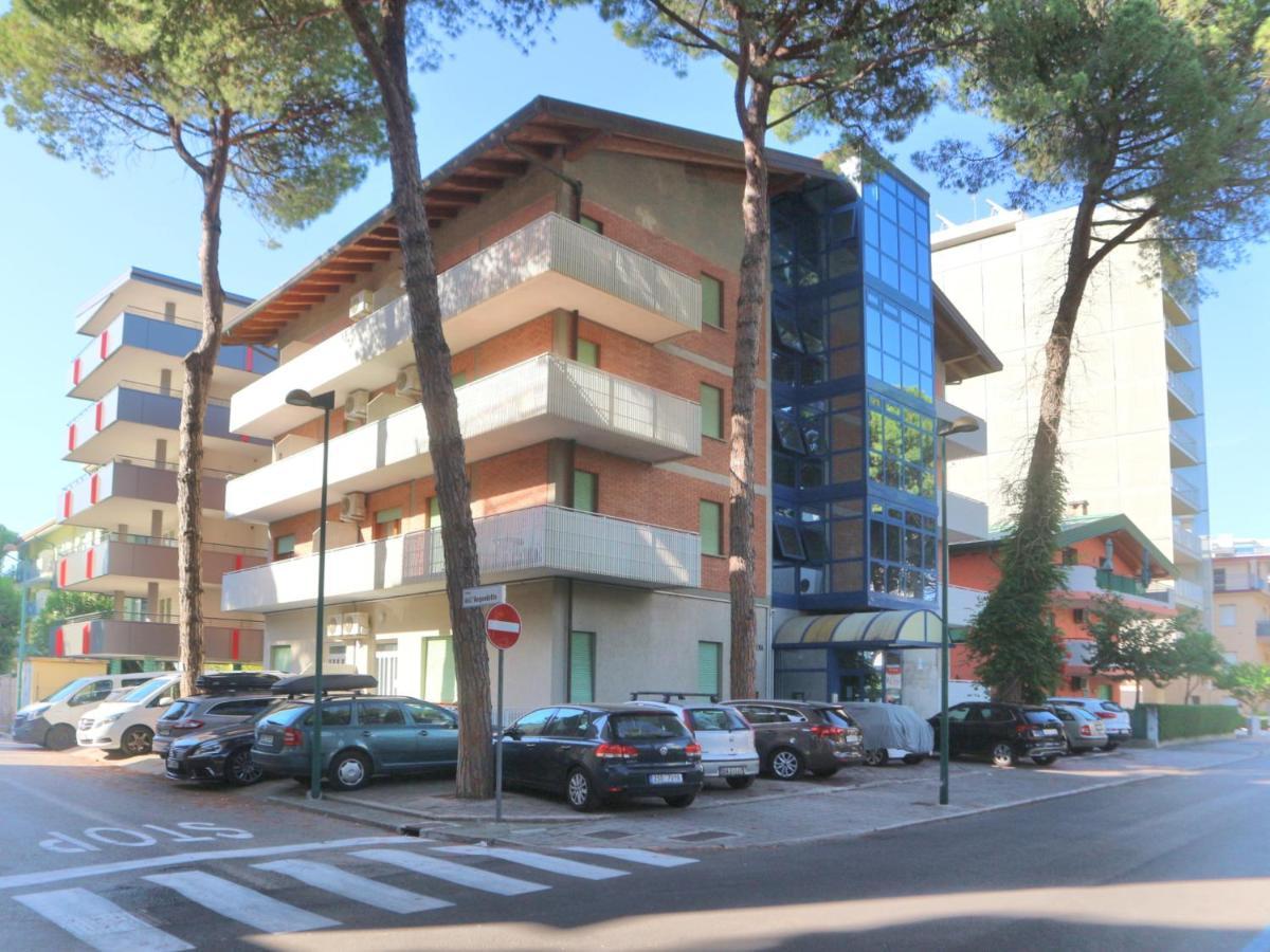 Elena Apartment Линяно Сабиадоро Екстериор снимка