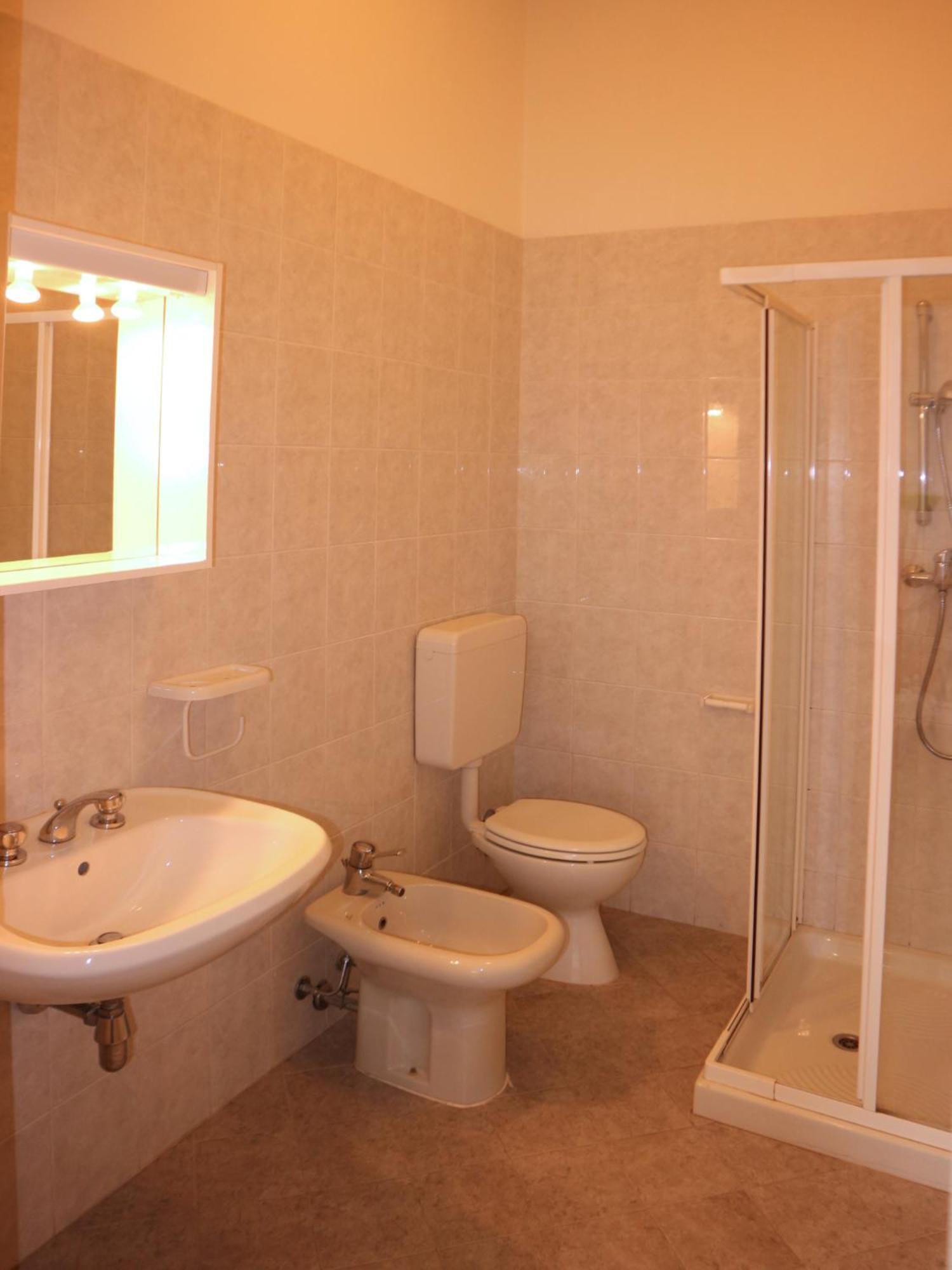 Elena Apartment Линяно Сабиадоро Екстериор снимка