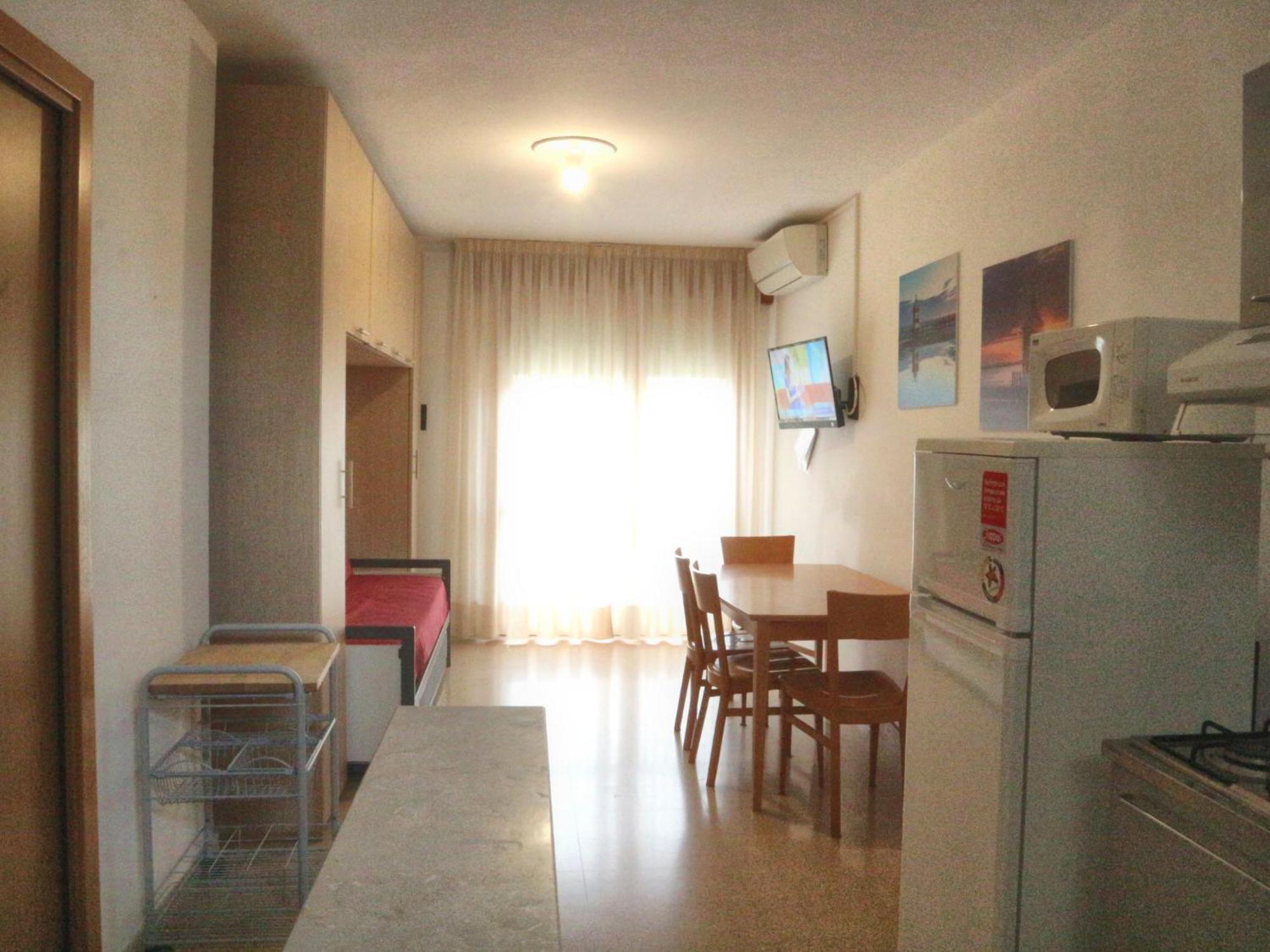 Elena Apartment Линяно Сабиадоро Екстериор снимка