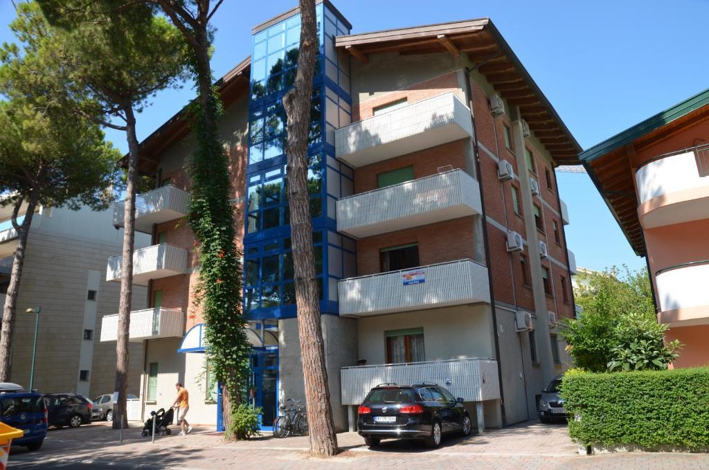 Elena Apartment Линяно Сабиадоро Екстериор снимка